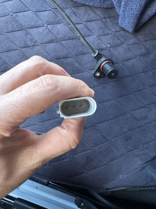 Датчик коленвала распредвала фольксваген