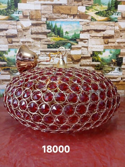 Красивые люстры , цена разная.