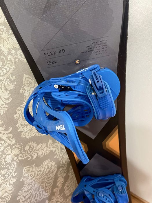 Placa snowboard 158 cm head wide cu legaturi noi