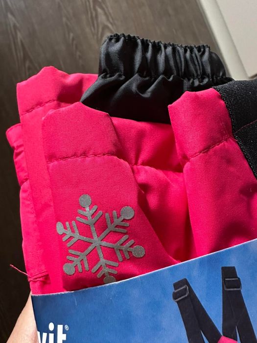 Продавам НОВИ ски панталони за момичета Crivit от Лидъл размер 86 / 92