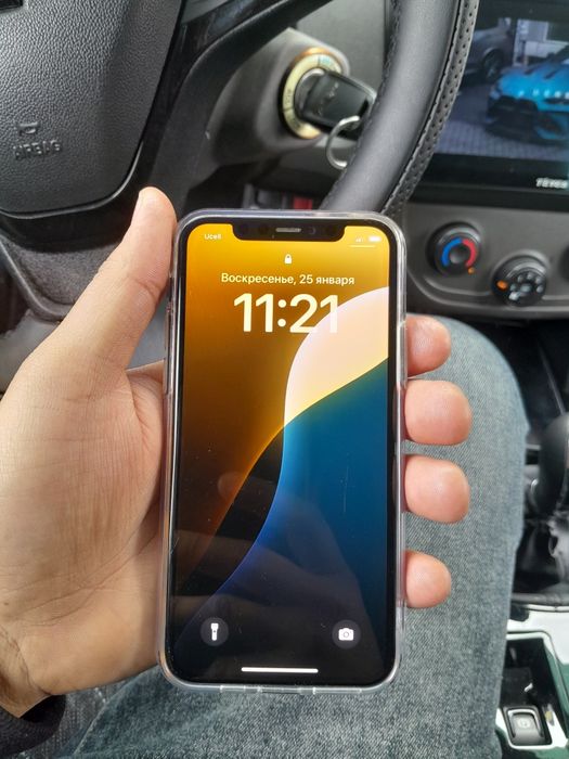 Ayfon 11 pro sotiladi