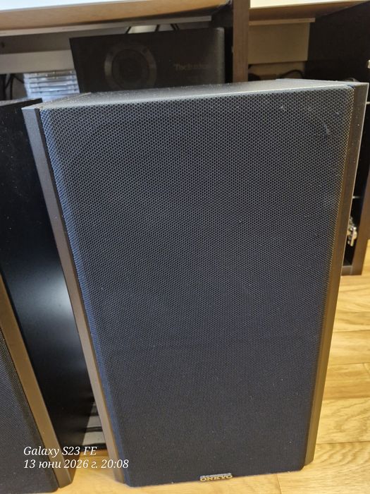 Трилентови тонколони ONKYO  SC-360