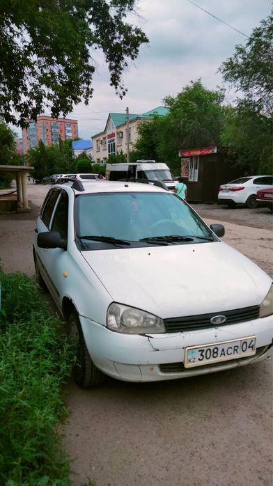 Продам машину лада калина