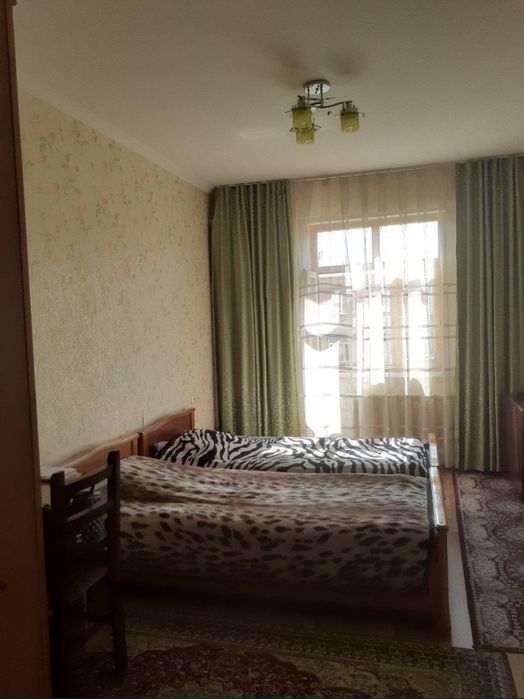 Срочно продаётся квартира Мирабадский р-н Куйлюк массив 3 2/4/4