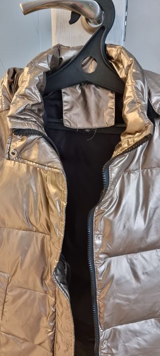 Продам зимний пуховик на девочку