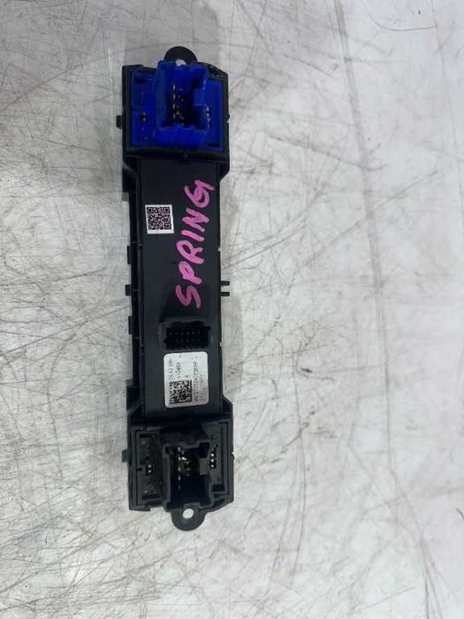 Comanda geam DACIA SPRING cod piesa 252907063r