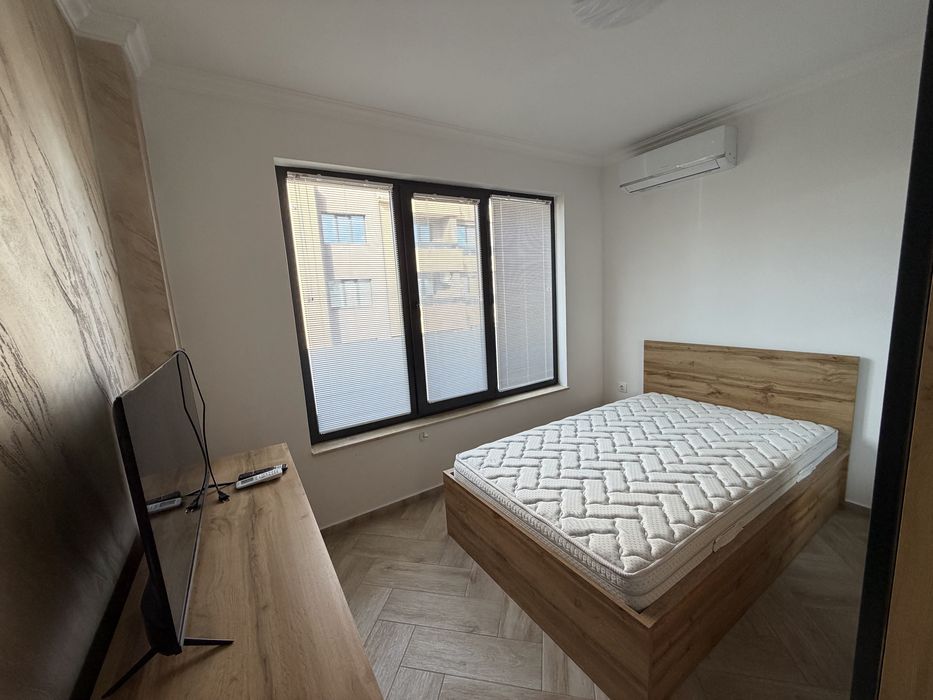 Тристаен апартамент под наем