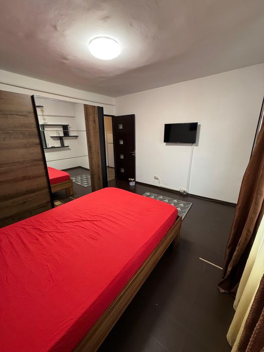 Inchiriez apartament Oradea
