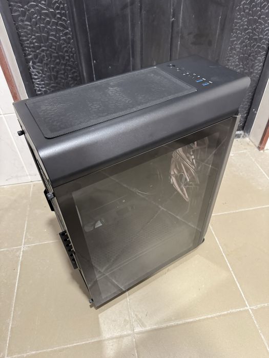 Корпус AeroCool Gladiator