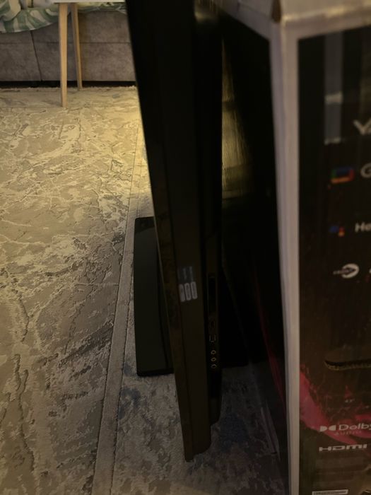 Телевизор Samsung 109’ диагональ