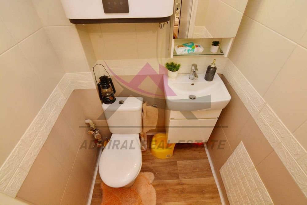 Продава се Тристаен апартамент в Варна, Възраждане 1 - 135 кв.м за 1912 €/кв.м - Снимка #9