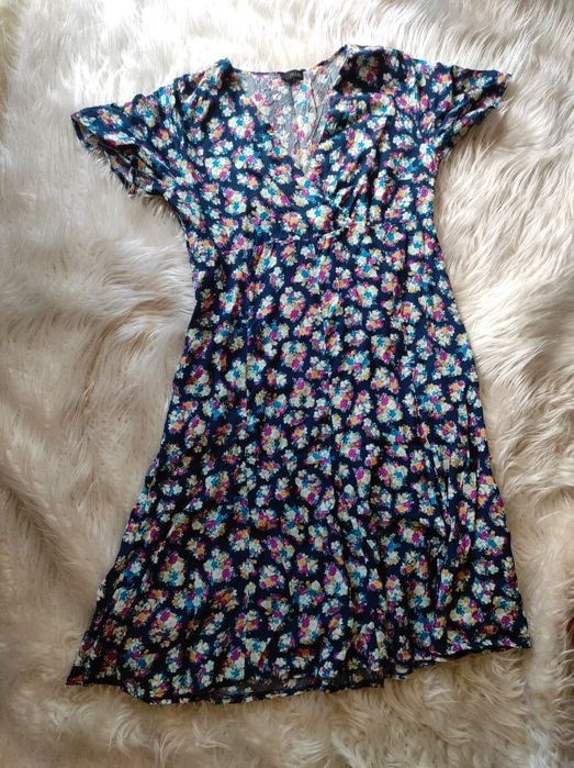 Рокля на цветя Л размер