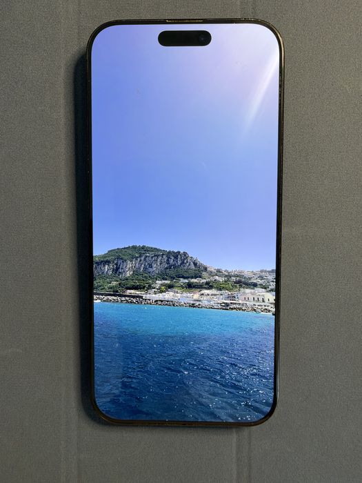 Vând IPhone 16 Pro Max