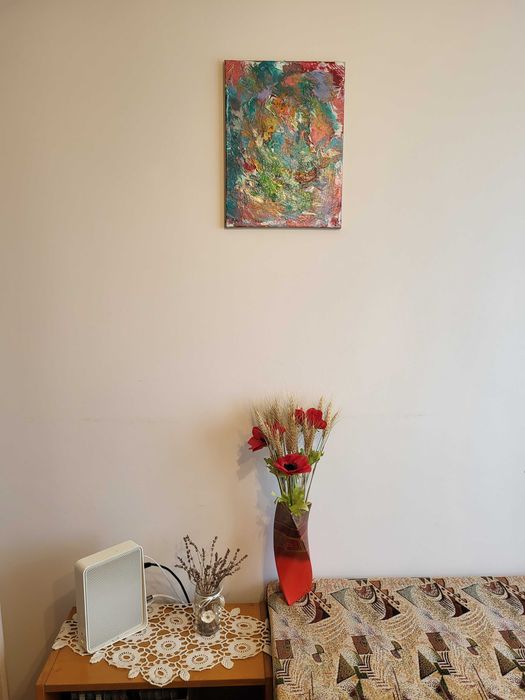 Pictură acrilică realizată manual, intitulată "Fuziune emoțională", cu dimensiunile de 30 x 40 cm, în stare nouă.