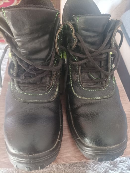 Ботинки размер 40-41,весна , осень