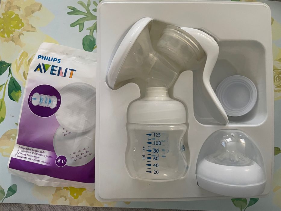 Ръчна помпа за кърма Philips + стерилни пликове за кърма Lansinoh