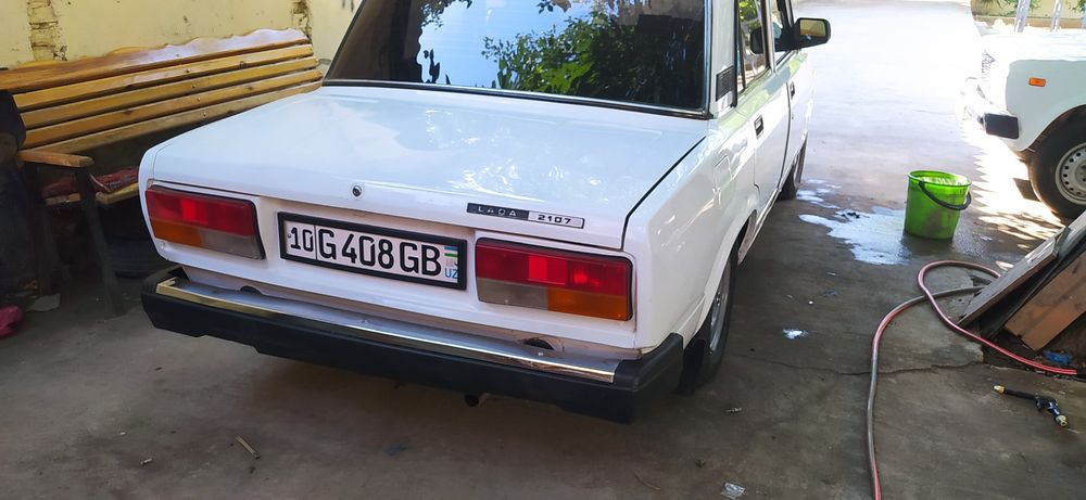 Vaz 2107.yili 2008 gazi bor srochna sotiladi