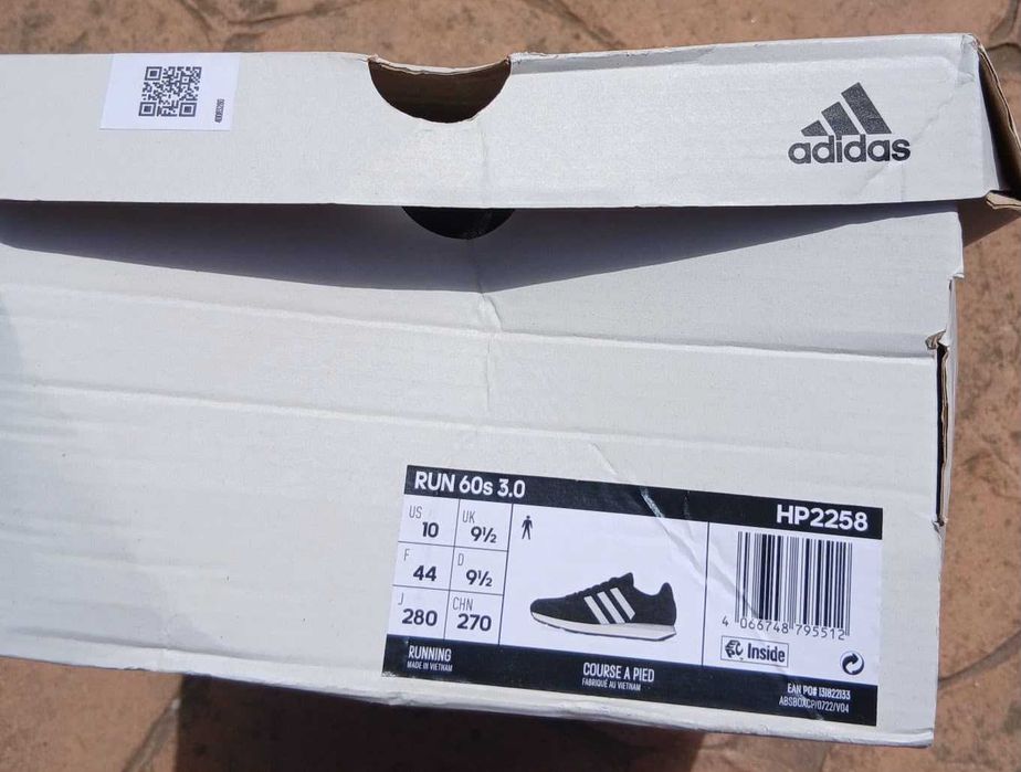 Adidas Run, NOU, marime 44, fara eticheta