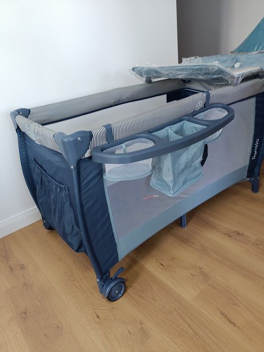 Patut pliant Lionelo Sven Plus Blue Navi cu doua nivele