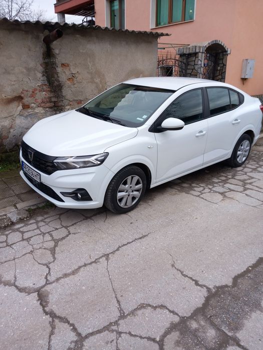 Кола в гаранция Дания Логан