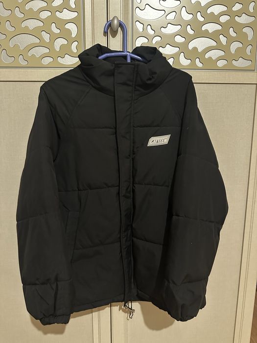 зимняя куртка.