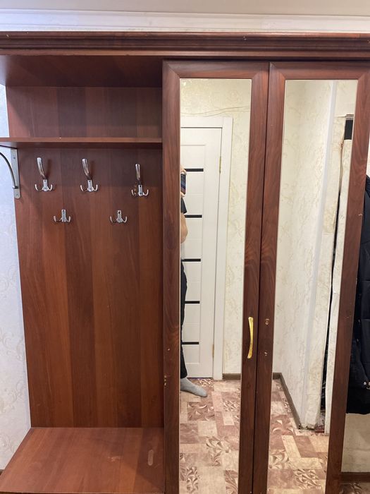 Прихожая с шкафчиком для обуви