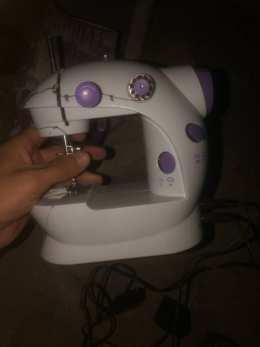 Mini tikuv mashunasi