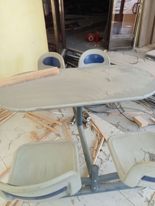 Стол стул сотилади