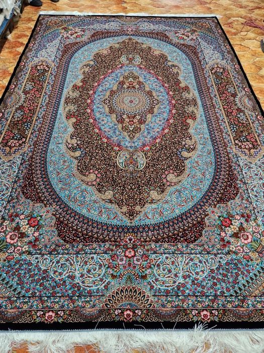 Шелковые и Ковры оптом и в розницу