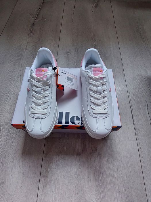 Спортни обувки Ellesse