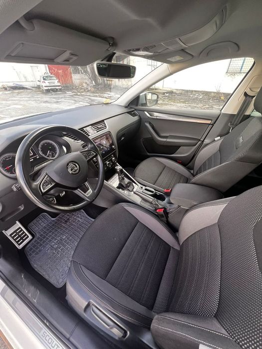 SKODA Octavia 2017 — imagine 4