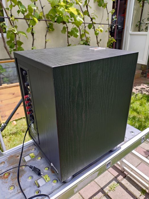 Subwoofer JBL E150P/230 Northridge E Series