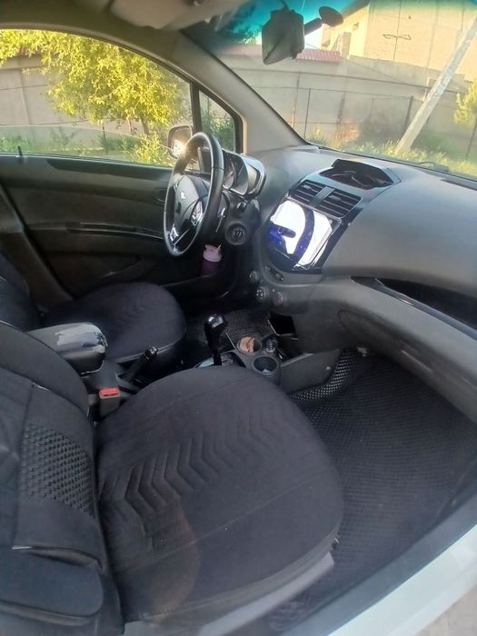 Chevrolet Spark 2018 — 3