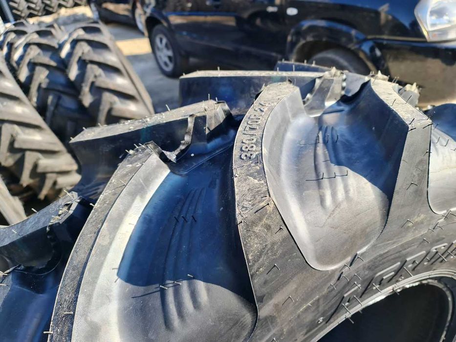 Anvelope noi 380/70R24 OZKA cauciucuri radiale tractor fata
