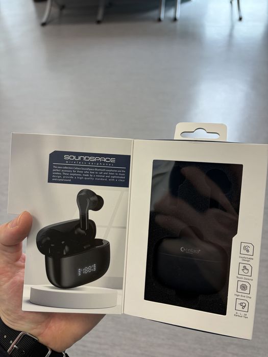 Casti Samsung & Cellara noi