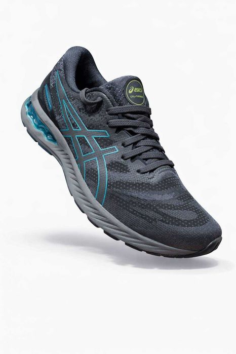 Беговые кроссовки ASICS Gel-Nimbus 23, размеры от 40 до 45.