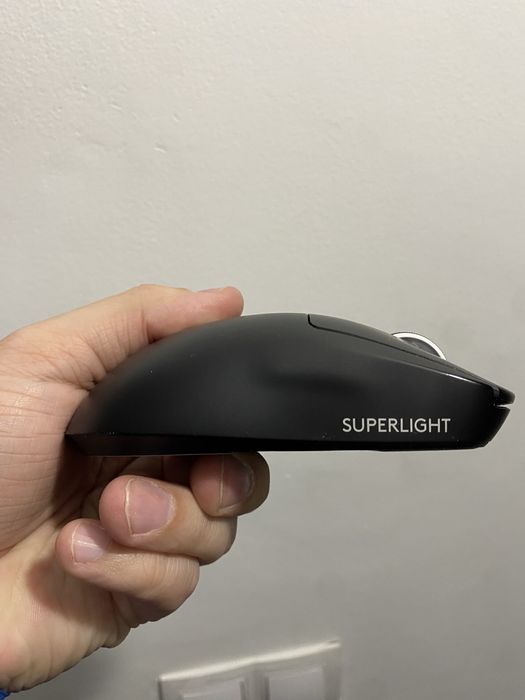 Пролам мышь игровую Logitech Superlight 2