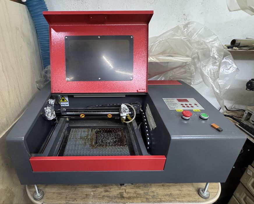 Лазерный станок 40 Вт. 20х30 см.