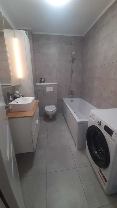 De inchiriat apartament
