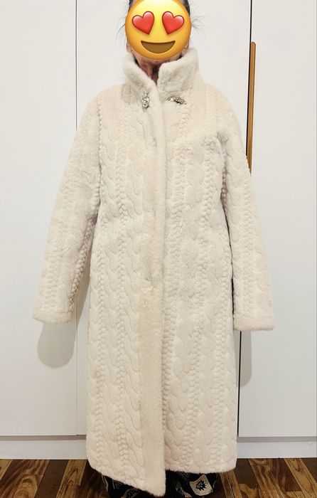 Искусственная шуба продается