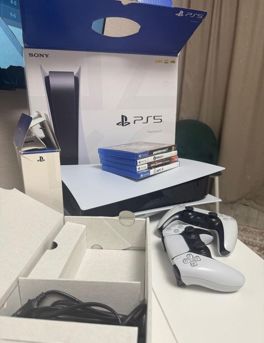 Ps 5  состояние идиалный