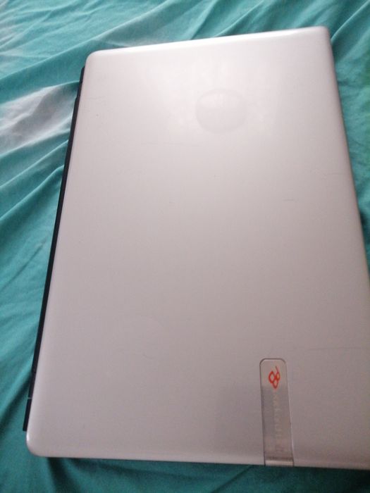 Ноутбук Aser packard bell