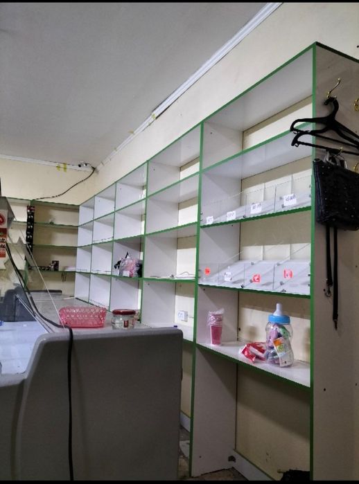 Мебель для магазина