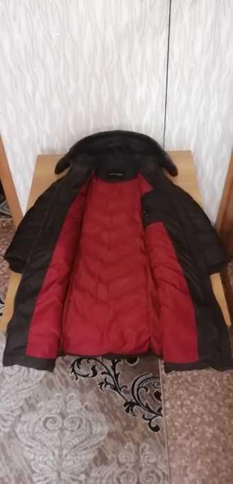 Продам женский пуховик
