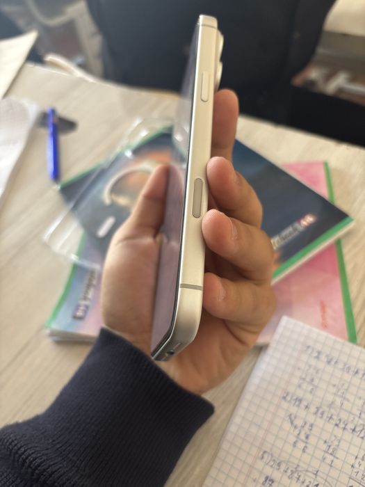 Iphone 17 pro max silver