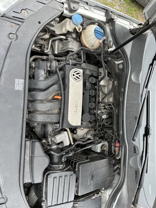ПАСАТ Б6 2.0 FSI 150 КС 2006 Г само на части