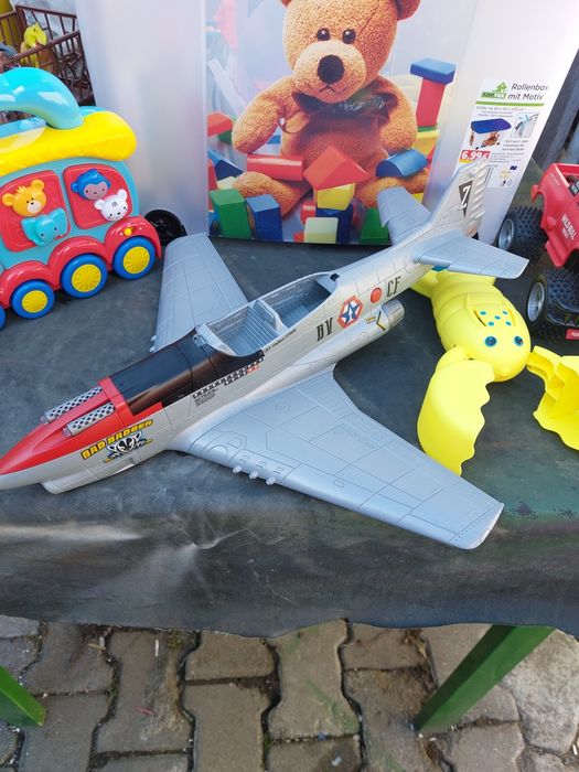 Vând jucărie pentru copii