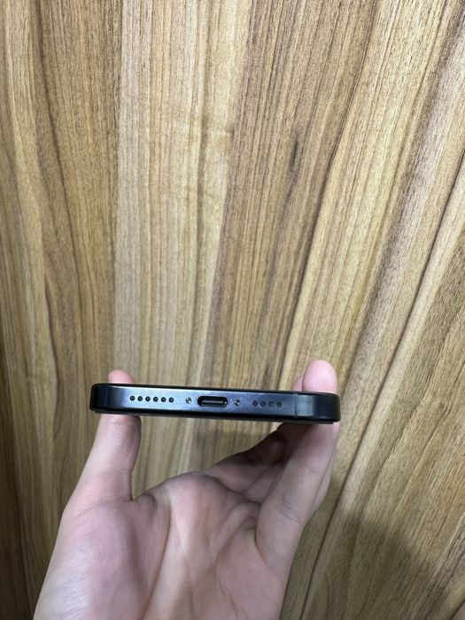 Iphone 16 pro max black 256 gb 100% 82 sikl