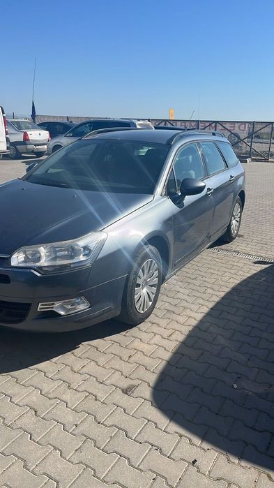 Dezmembram Citroen C5 1.8 benzina din 2010