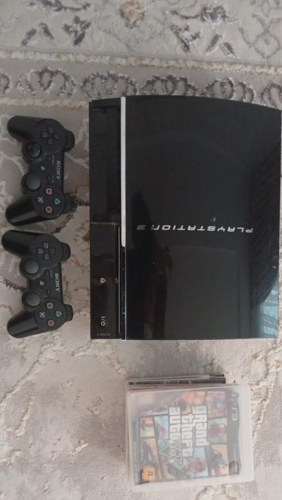 Продаётся Плейстейшн 3, с дисками